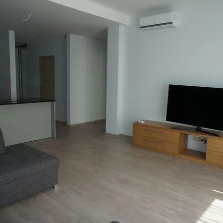 Kapu Iela 95 Jurmala